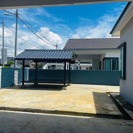 Villa Pool Kepala Batas Kampong Hilir  Luaran gambar