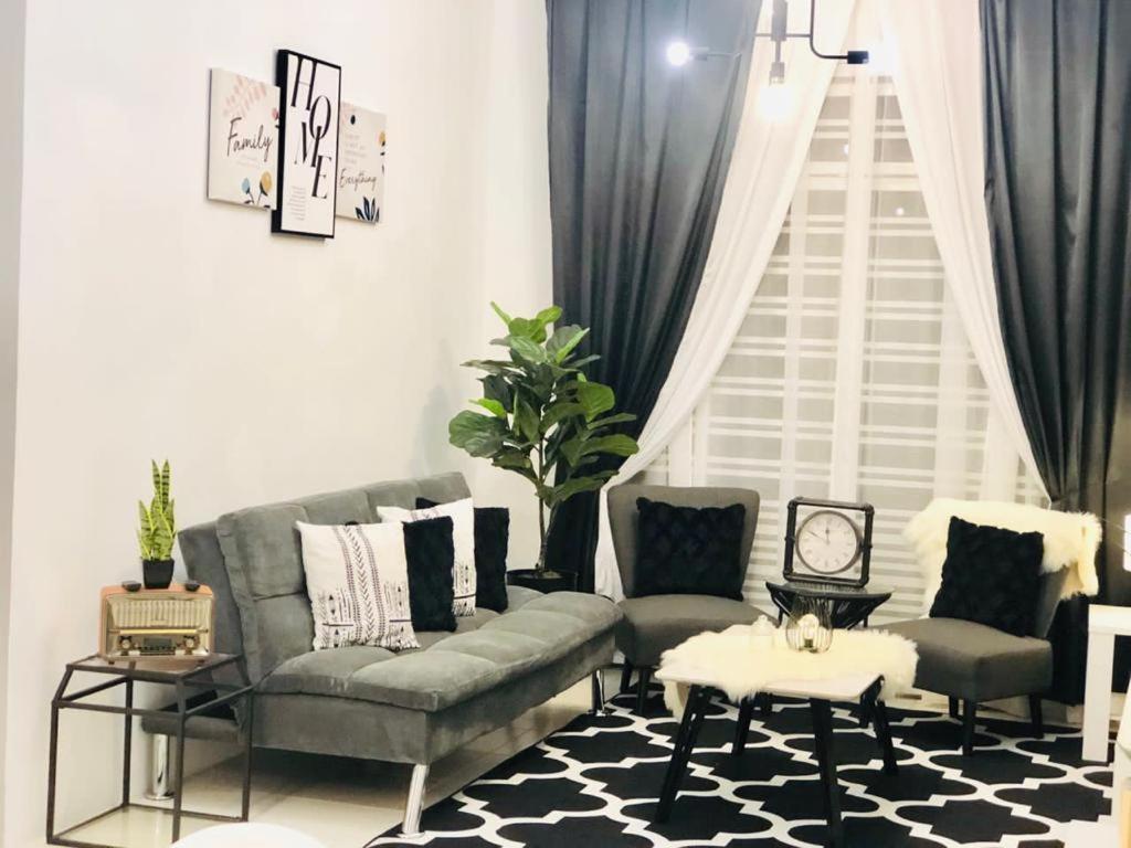 Villa Pool Kepala Batas Kampong Hilir  Luaran gambar