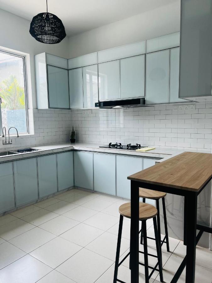 Villa Pool Kepala Batas Kampong Hilir  Luaran gambar
